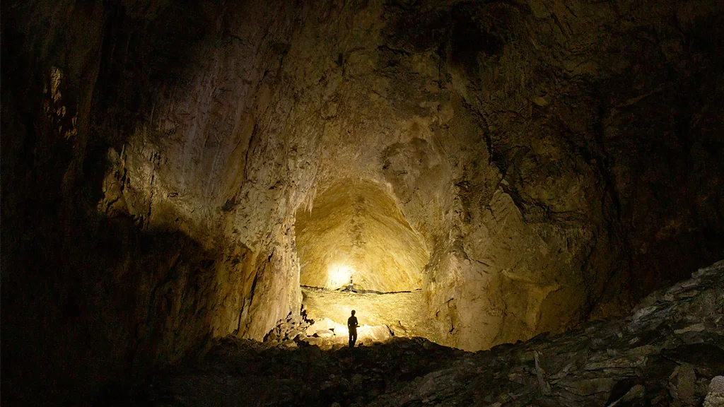 Пещеры Национальный парк Carlsbad Caverns: под землёй, где «нет света», нашли фотосинтез